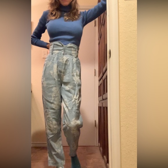 Urban Outfitters Ultra High Rise Botanical Jeans - Picture 1 of 7